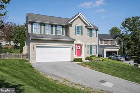 252 Tinstone Dr Westminster, MD 21158