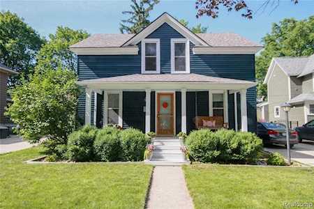 33212 S Oakland Ave Farmington, MI 48336