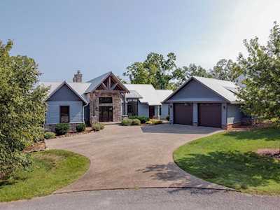 146 Fanning Cove Dr Winchester, TN 37398