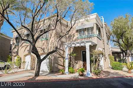 9420 San Laguna Ct #101 Las Vegas, NV 89134