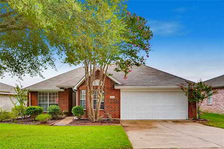 1023 Barkridge Drive Mckinney, TX 75069