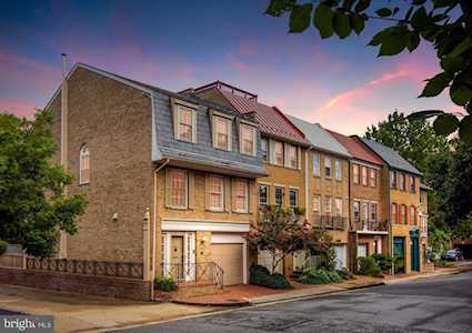411 Lee St Alexandria, VA 22314