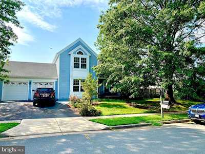 5528 Shipley Ct Centreville, VA 20120