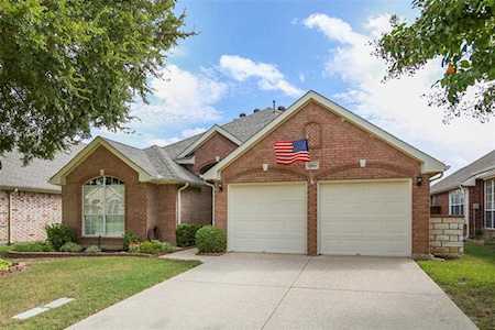 8004 Paloverde Drive Fort Worth, TX 76137