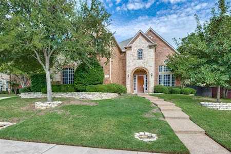3366 Castlewood Boulevard Highland Village, TX 75077