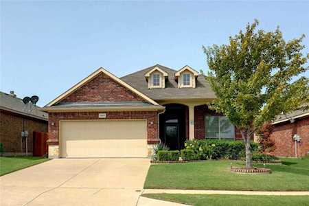 7921 Wildwest Drive Fort Worth, TX 76131