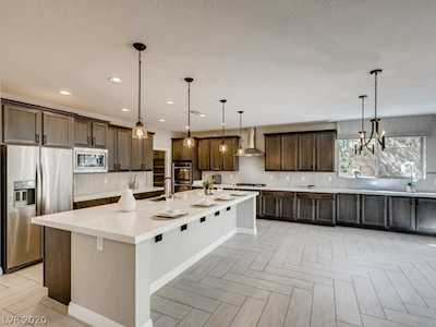 9724 Wildflower Vista Ave Las Vegas, NV 89166