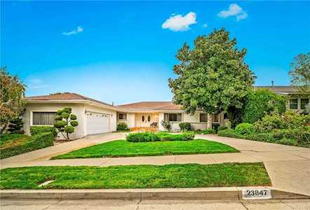 23847 Crosson Drive Woodland Hills, CA 91367