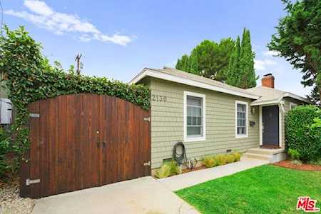 2130 Yorkshire Avenue Santa Monica, CA 90404