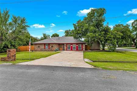 1010 Bolivar Street Sanger, TX 76266