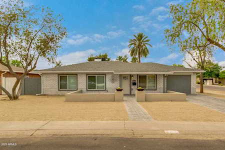 2201 E Glenrosa Avenue Phoenix, AZ 85016