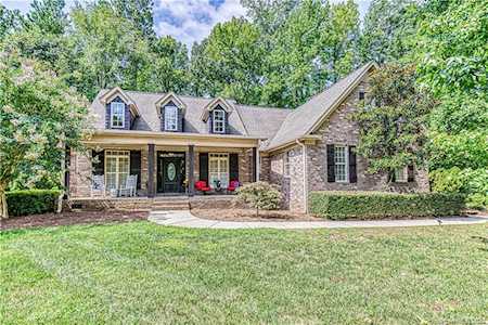 1911 Notchwood Ct Lake Wylie, SC 29710