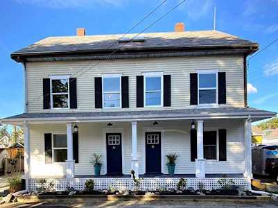 2 First Street #2 Ipswich, MA 01938