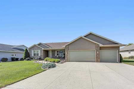 1163 Faversham Way Green Bay, WI 54313