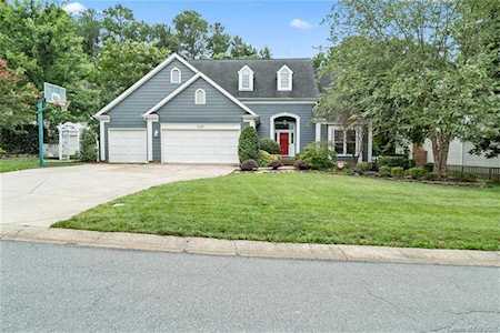 6329 Shining Rock Ct Charlotte, NC 28277