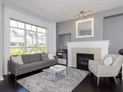 3208 Perrot Mews Vancouver, BC V5S 4W4