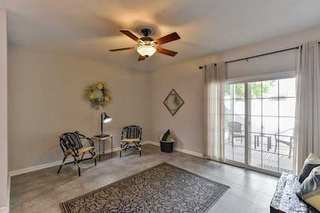 1110 Westlynne Pl #4 Louisville, KY 40222