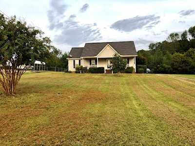 20 Ridgeline Dr Fayetteville, TN 37334