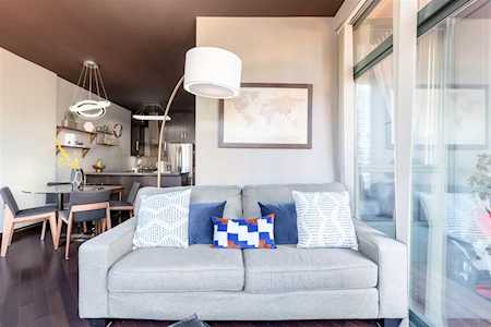 1239 W Georgia Street #1001 Vancouver, BC V6E 4R8