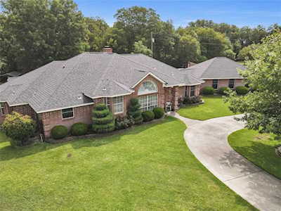 168 Heatherwood Court Rhome, TX 76078