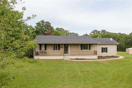 9601 Apple Valley Way Van Buren, AR 72956