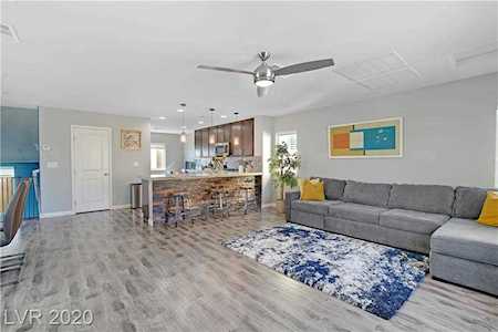 10525 Gusty Ct Las Vegas, NV 89129