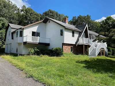 5 Flintlocke Rd Franklin, MA 02038