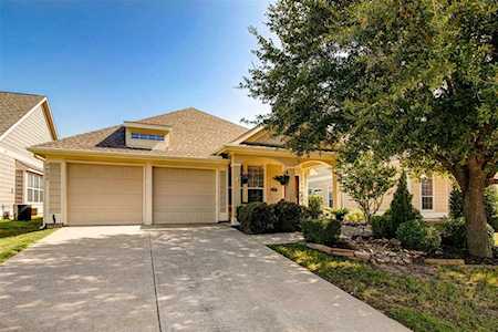 9832 Old Field Drive Mckinney, TX 75072