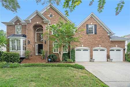 4415 Esherwood Ln Charlotte, NC 28270