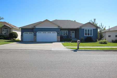 Page 2 - Bismarck Real Estate - Homes for Sale in Bismarck