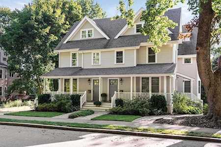 189 Cypress St #1 Newton, MA 02459