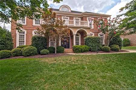 1008 Russet Glen Ln Matthews, NC 28104