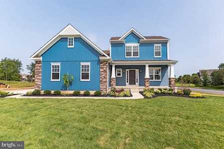 101 Reenas Way Berlin, NJ 08009