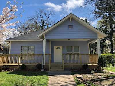 2976 Church St East Point, GA 30344