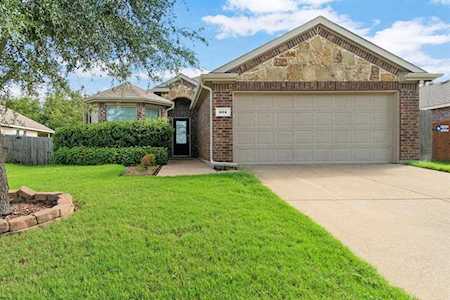 504 Elm Grove Anna, TX 75409