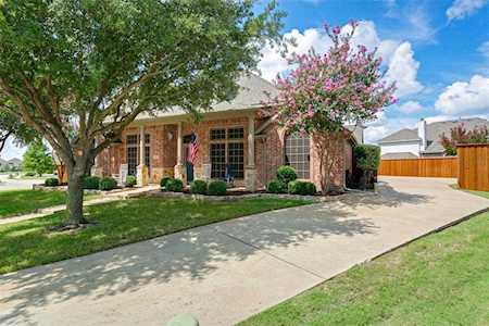 742 Rosewood Drive Murphy, TX 75094