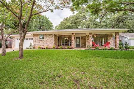 2910 Harvest Hill Drive Grapevine, TX 76051