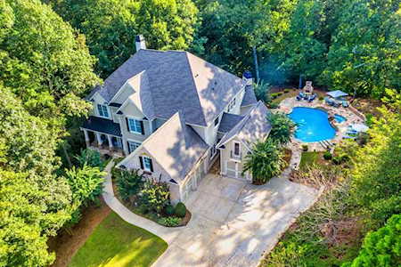 335 Boundary Place Roswell, GA 30075