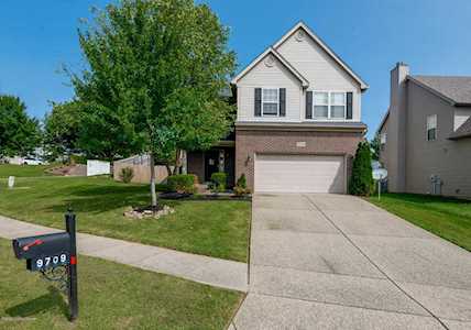 9709 Collier Ln Louisville, KY 40291