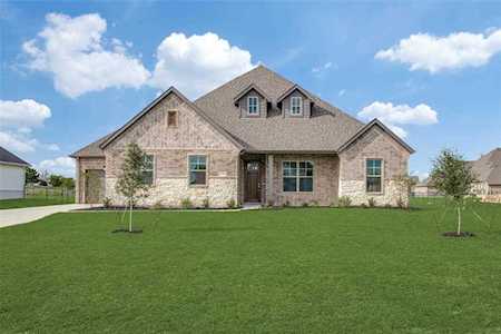 1210 Denton Creek Drive Justin, TX 76247