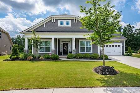 2746 Red Maple Ln Harrisburg, NC 28075