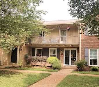 8207 Sawyer Brown Road Nashville, TN 37221