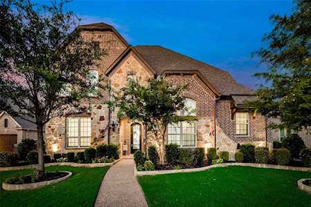 8 Oxford Place Trophy Club, TX 76262