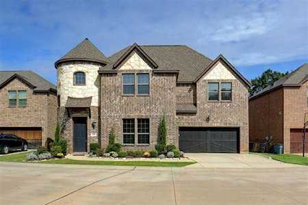 7216 E Nirvana Circle North Richland Hills, TX 76182