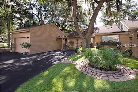 22 Wax Myrtle Ln Hilton Head Island, SC 29926