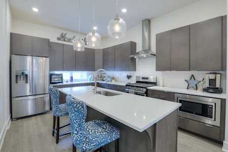 1623 Marshall Hollow Dr Nashville, TN 37203