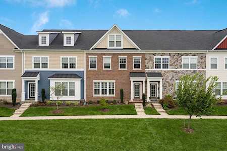 21125 Brookwash Terrace Ashburn, VA 20148