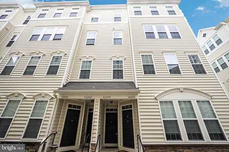 42280 San Juan Terrace Aldie, VA 20105