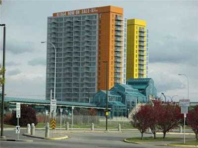 3820 Brentwood Rd NW #404 Calgary, AB T2L 2L5