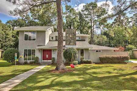 1608 Laguna Dr Tallahassee, FL 32308